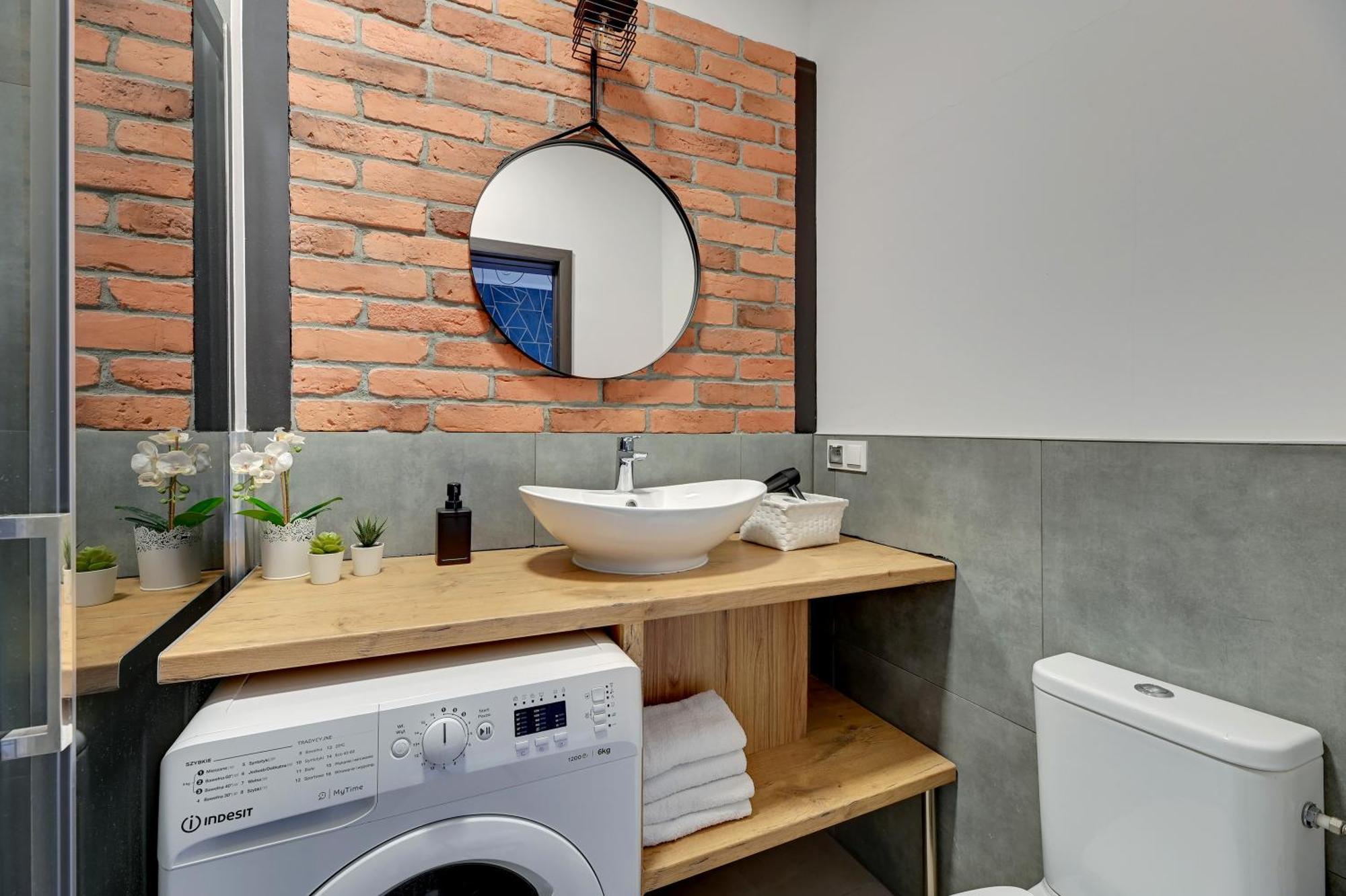Gdynia Stacja 24/7 Apartment Luaran gambar