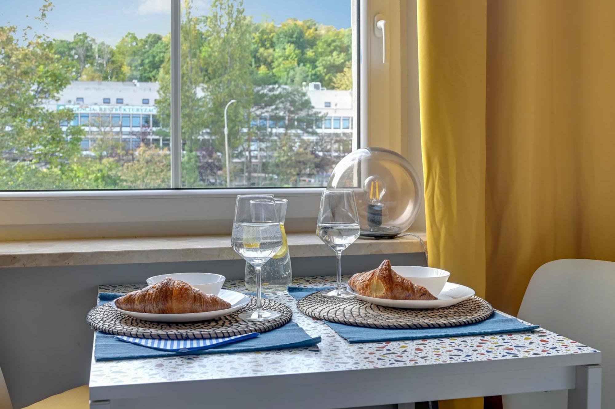 Gdynia Stacja 24/7 Apartment Luaran gambar