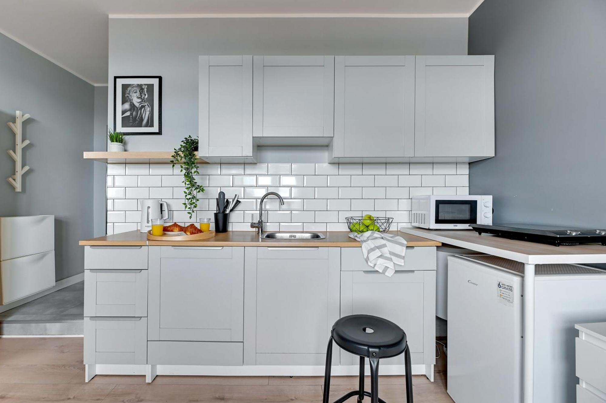 Gdynia Stacja 24/7 Apartment Luaran gambar